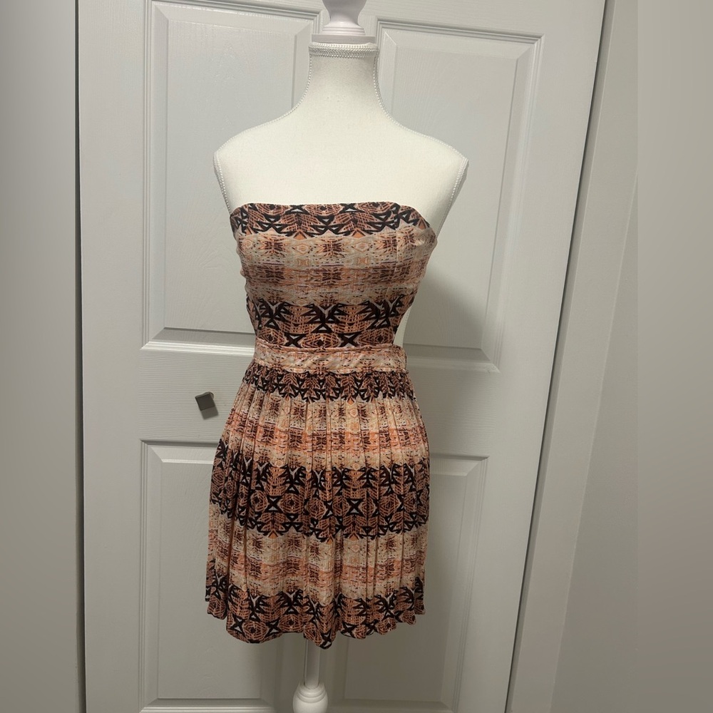 Forever 21 Strapless Dress